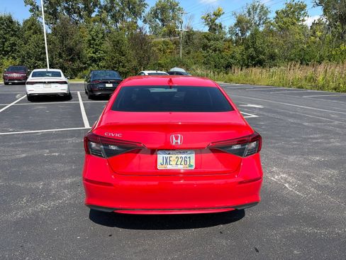 Used 2022 Honda Civic EX image 7