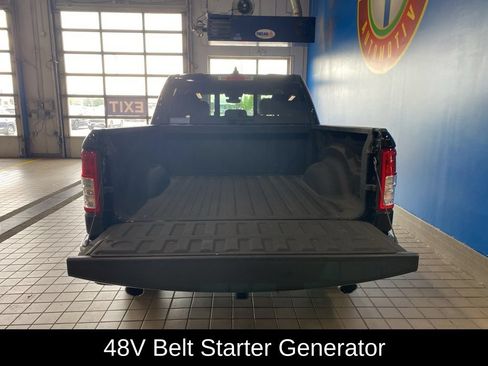 Used 2022 RAM 1500 Big Horn AWD/4WD image 20