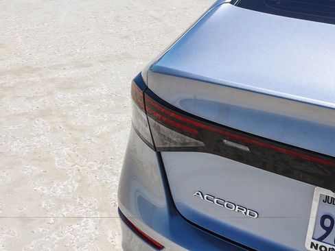 Certified 2023 Honda Accord LX image 7