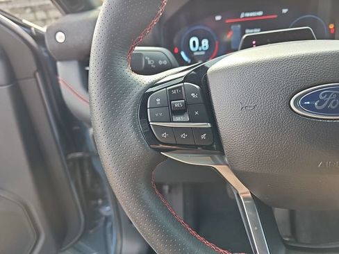 Used 2025 Ford Explorer ST-Line w/ Premium Package RWD image 13