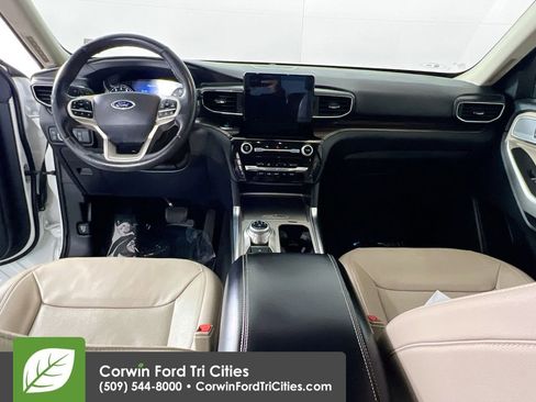 Used 2021 Ford Explorer Limited w/ Hybrid Equipment Group 310A image 7
