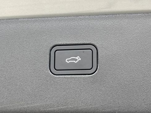 New 2026 Volvo EX30 Ultra w/ Protection Package Premier AWD/4WD image 14