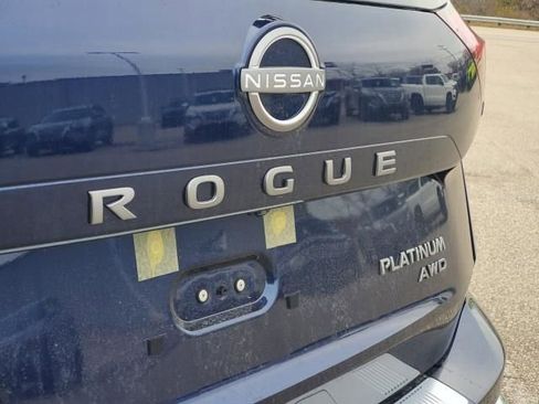 New 2026 Nissan Rogue Platinum w/ Platinum Premium Package image 16