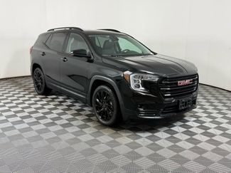 Used 2024 GMC Terrain SLT w/ Elevation Edition video 2