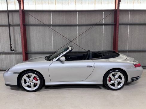 Used 2004 Porsche 911 Carrera 4S AWD/4WD image 6
