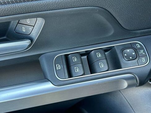Used 2023 Mercedes-Benz EQB 350 4MATIC SUV image 14