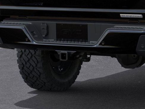 New 2025 GMC Canyon Elevation w/ Convenience Package image 14