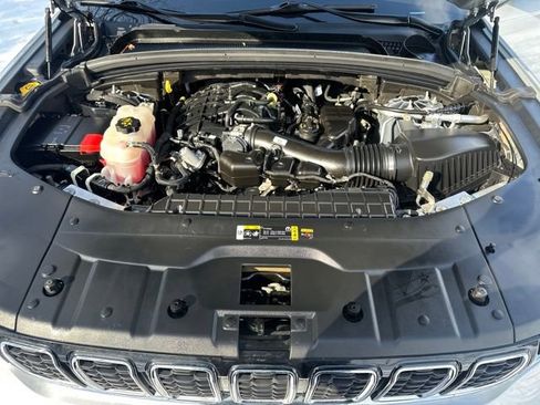 Used 2024 Jeep Grand Cherokee L Limited image 34