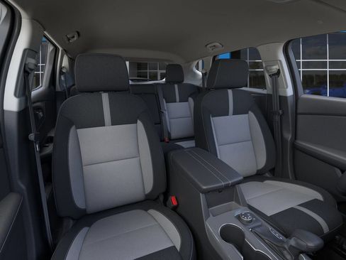 New 2026 Chevrolet Blazer LT w/ Convenience Package AWD/4WD image 18