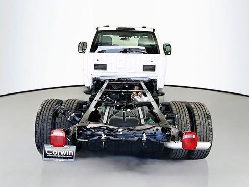 New 2025 Ford F350 XL w/ XL Chrome Package image 13