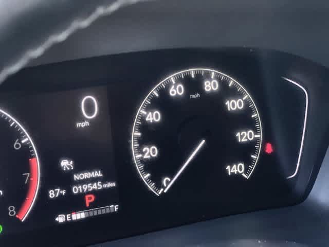 Certified 2025 Honda Pilot Touring image 19