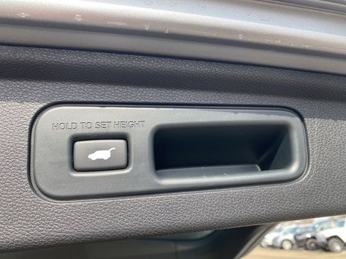 Used 2023 Honda Odyssey EX-L image 20