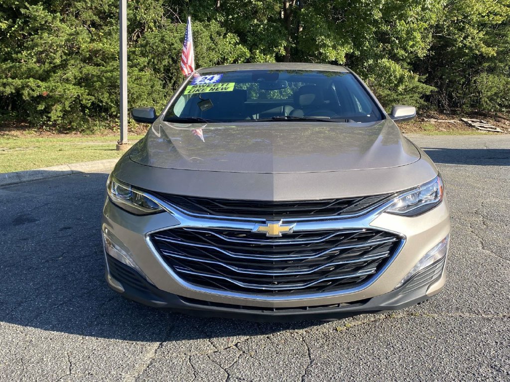 Used 2024 Chevrolet Malibu LT FWD image 7