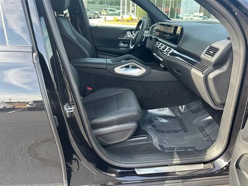 Certified 2025 Mercedes-Benz GLS 450 GLS 450 image 14