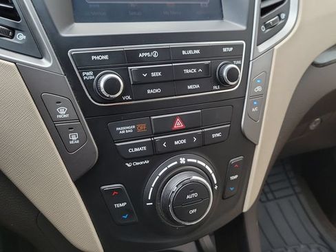 Used 2017 Hyundai Santa Fe Sport FWD image 15