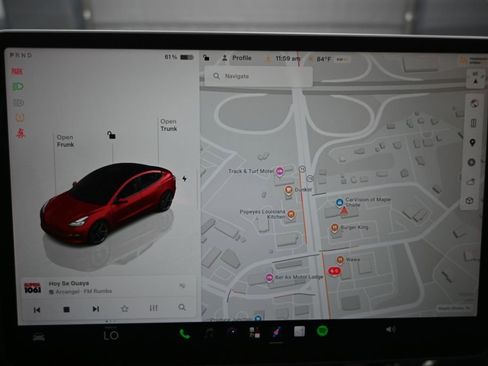 Used 2022 Tesla Model 3 Long Range AWD/4WD image 11
