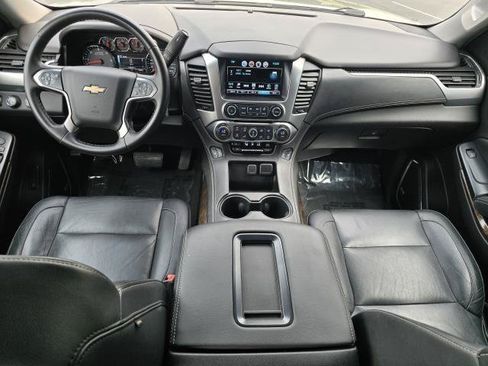 Used 2017 Chevrolet Tahoe LT w/ Off-Road Package AWD/4WD image 32