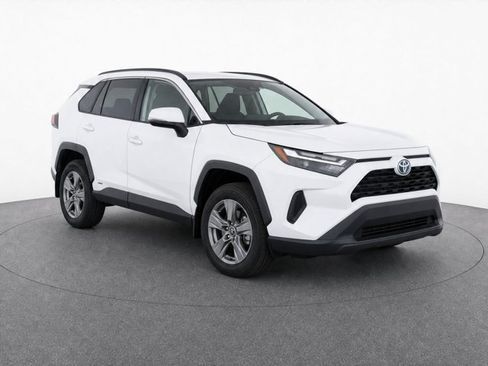 Used 2024 Toyota RAV4 XLE w/ Convenience Package AWD/4WD image 3