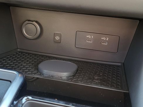 New 2026 Nissan Pathfinder Platinum image 25