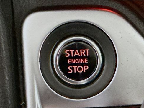 Used 2024 Nissan Sentra SV image 21