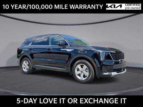 Certified 2026 Kia Sorento LX FWD image 1