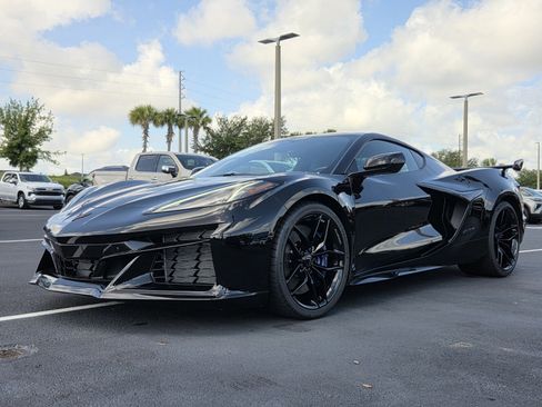 New 2026 Chevrolet Corvette Z06 w/ Stealth Interior Trim Package RWD image 2