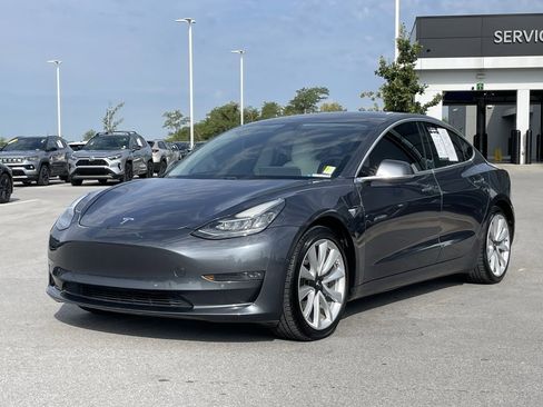 Used 2019 Tesla Model 3 Long Range image 3