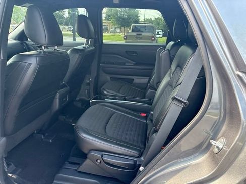 Used 2023 Nissan Pathfinder Rock Creek AWD/4WD image 16