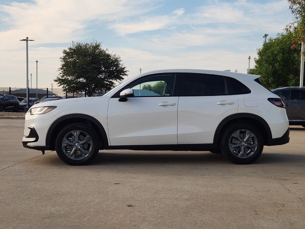 Used 2026 Honda HR-V LX image 4