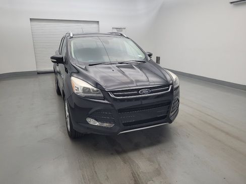 Used 2015 Ford Escape Titanium w/ Equipment Group 301A FWD image 14