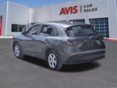 Used 2025 Honda HR-V LX image 9