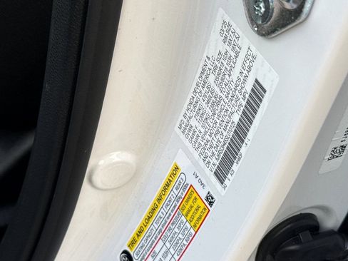 Certified 2025 Honda CR-V EX image 22