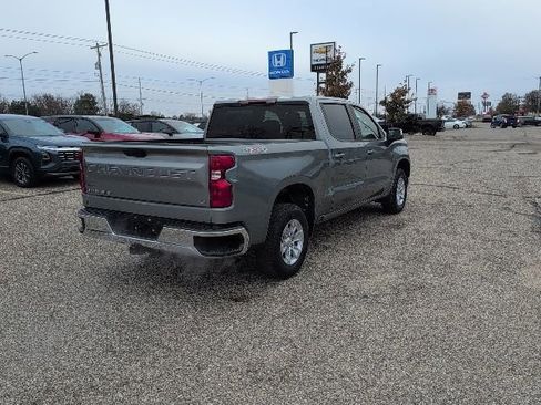 Used 2025 Chevrolet Silverado 1500 LT image 17