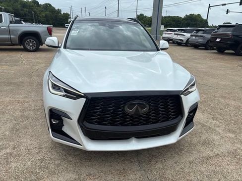 Used 2024 INFINITI QX50 Sport FWD image 4