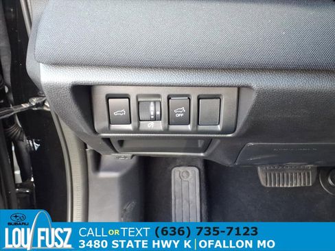 Certified 2025 Subaru Outback Premium image 21
