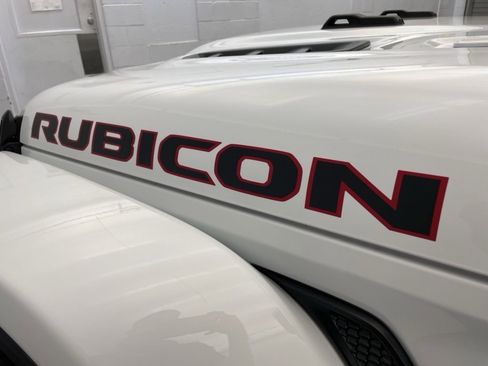 New 2025 Jeep Gladiator Rubicon w/ Safety Group image 9