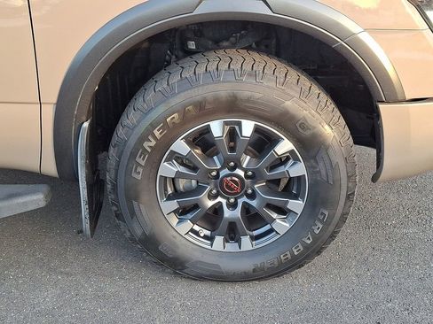 Certified 2023 Nissan Titan PRO-4X w/ Pro-4x Convenience Package image 8