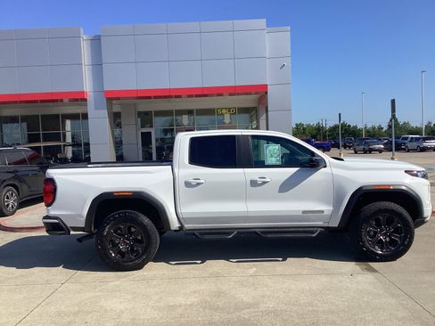 Used 2024 GMC Canyon Elevation w/ Trailering Package RWD image 8