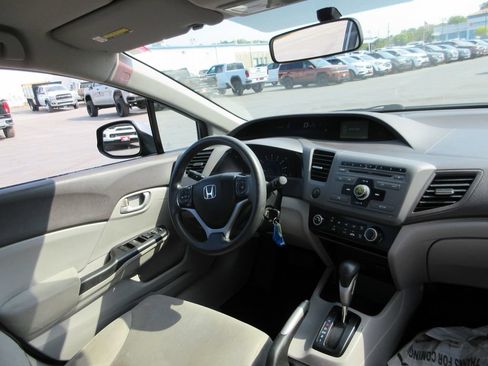 Used 2012 Honda Civic LX image 17