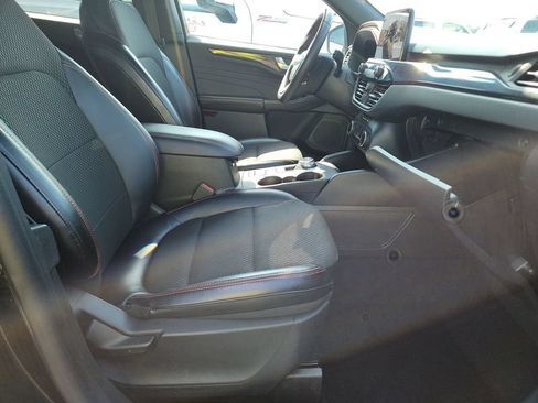 Used 2025 Ford Escape ST-Line FWD image 5