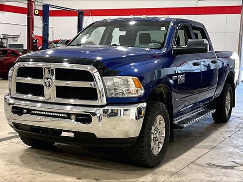 Used 2016 RAM 2500 Tradesman w/ Chrome Appearance Group AWD/4WD image 35