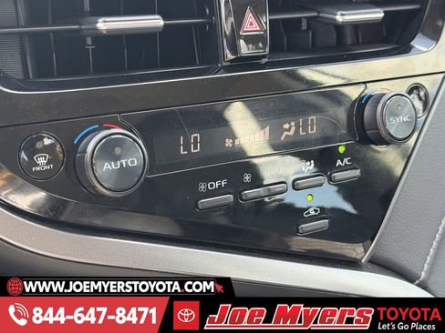 Used 2023 Toyota Camry SE image 20