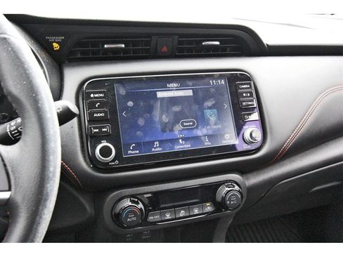 Certified 2021 Nissan Kicks SR image 15