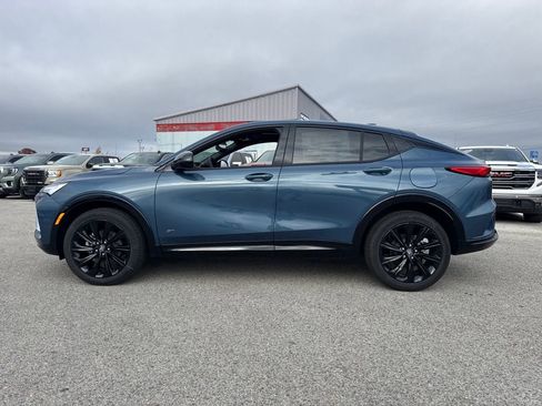 New 2026 Buick Envista Sport Touring w/ Convenience I Package image 2