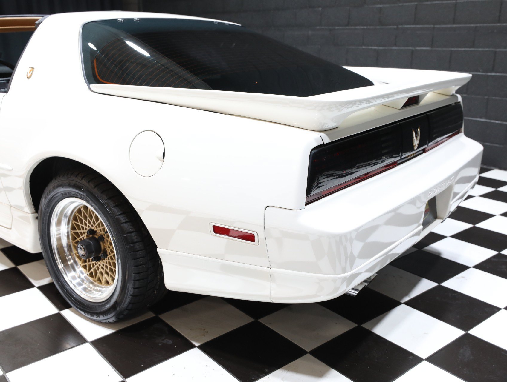Used 1989 Pontiac Firebird Trans Am RWD image 33