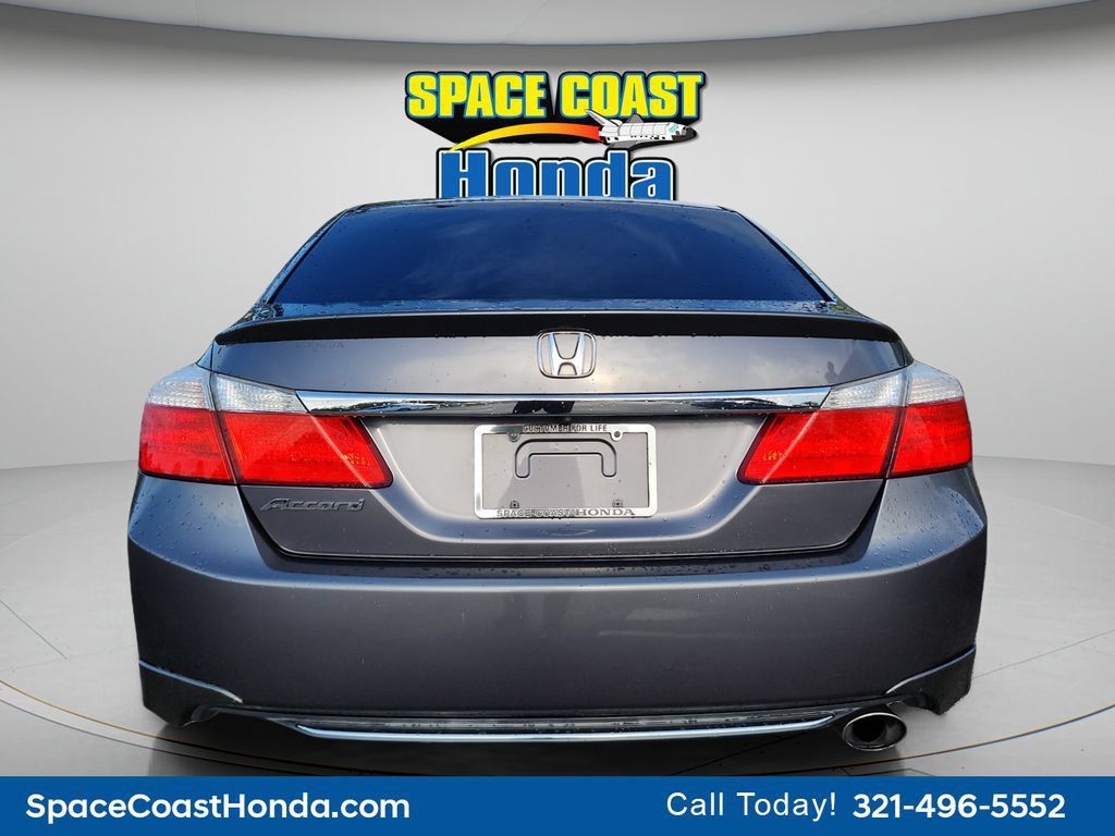 Used 2015 Honda Accord EX image 4