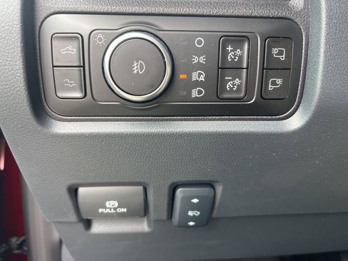 New 2025 Ford F250 Platinum image 31