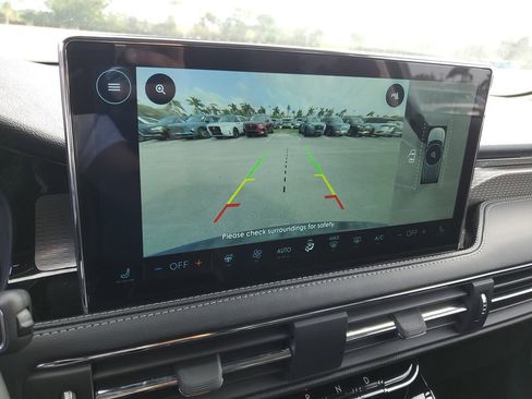 New 2026 Lincoln Corsair Reserve w/ Jet Appearance Package FWD image 28