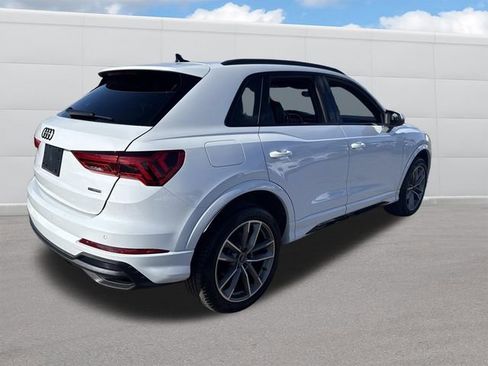 Used 2024 Audi Q3 2.0T Premium Plus image 11