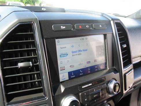 Used 2019 Ford F150 Lariat w/ Equipment Group 502A Luxury AWD/4WD image 43